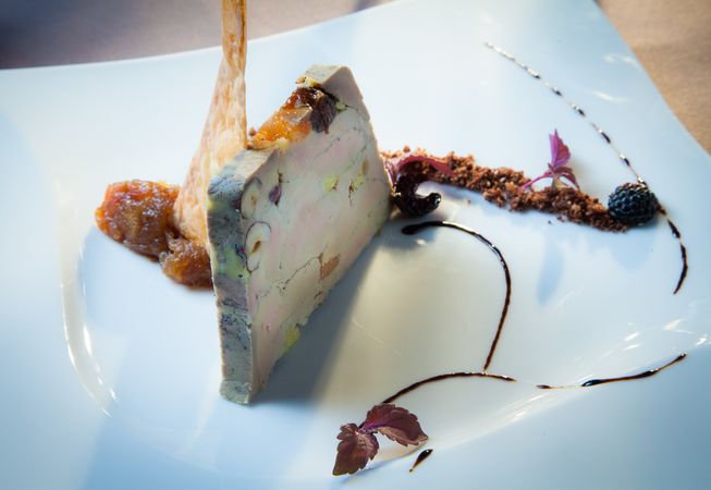 Nougat de foie gras du restaurant aramon gourmand près de Perpignan